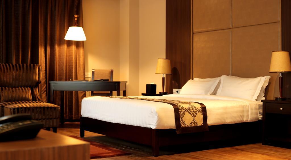 Ariya Hotel Thimphu Exteriör bild