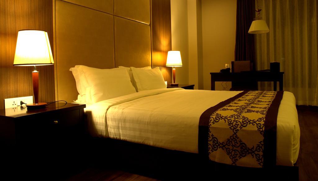 Ariya Hotel Thimphu Exteriör bild